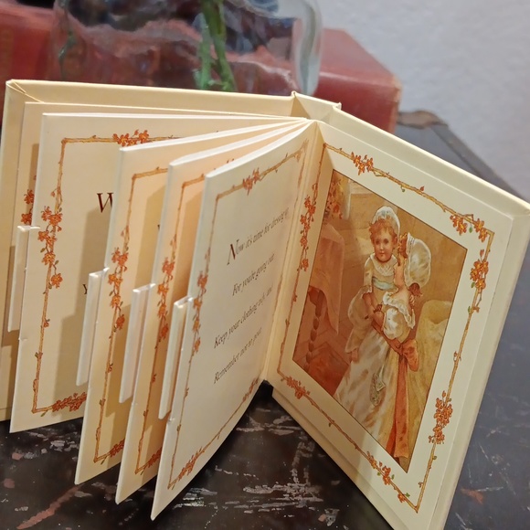 ERNEST NISTER'S TINY TOTS ANTIQUE MOVING BOOK..  #5643 - Picture 4 of 4